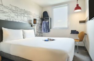 greet hotel Paris Nord 18e, Ex ibis budget P N 18e - 5091
